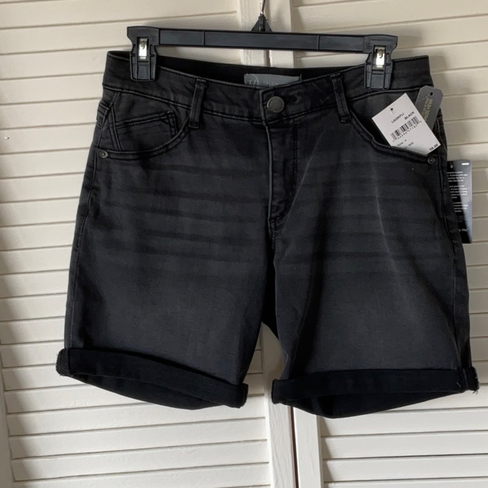 NWT Wit & Wisdom black/grey shorts size 4